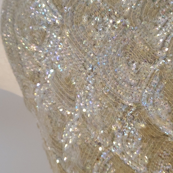 Vintage Cashmere and Sequin Scalloped Cropped Cardigan or Jacket - Picture 3 of 8